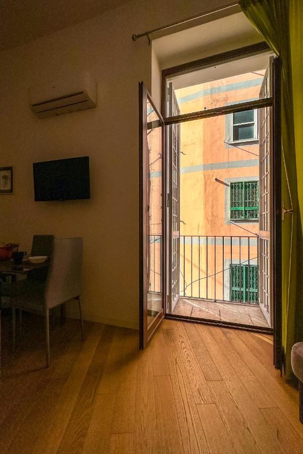 4 Giornate Apartment Неаполь Экстерьер фото